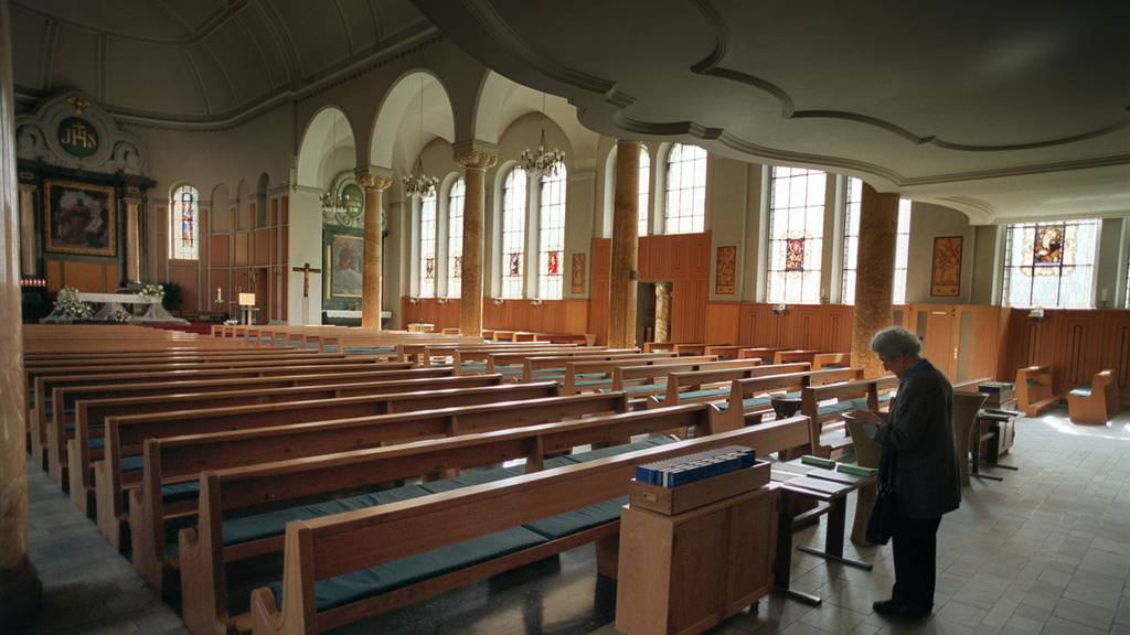 Die römisch-katholische Kirche im Kanton Zürich hat im vergangenen Jahr massiv Mitglieder verloren. 