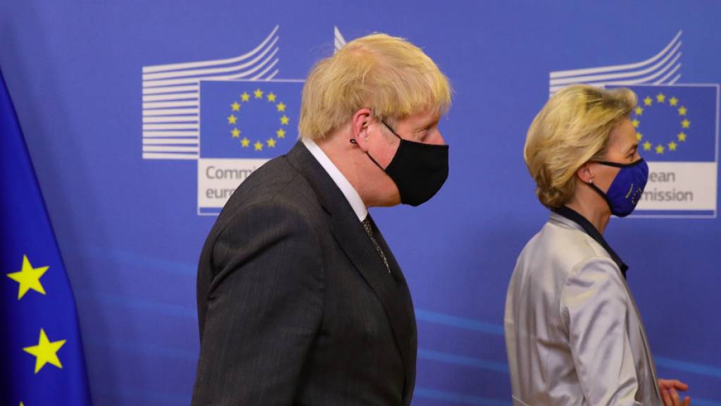 Ursula von der Leyen, Präsidentin der EU-Kommission, und Boris Johnson, Premierminister von Großbritannien. Foto: Aaron Chown/PA Wire/dpa