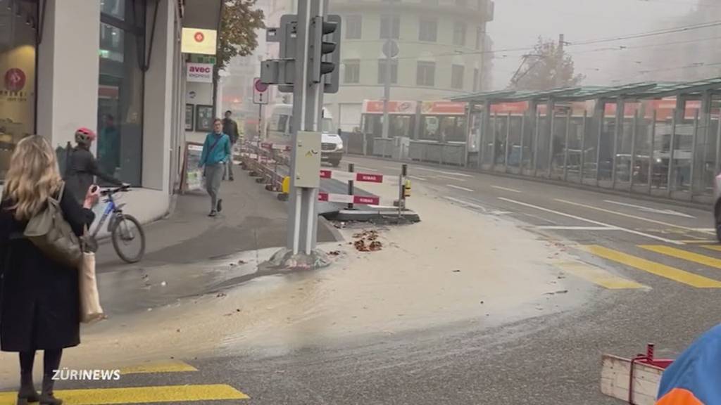 Wasserrohrbruch am Schaffhauserplatz: