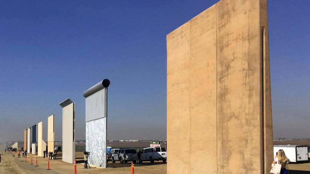 Die US-Regierung unter Donald Trump will an der Grenze zu Mexiko eine Mauer bauen. Das Vorhaben könnte in den nächsten zehn Jahren bis zu 18 Milliarden Dollar kosten. (Archivbild)