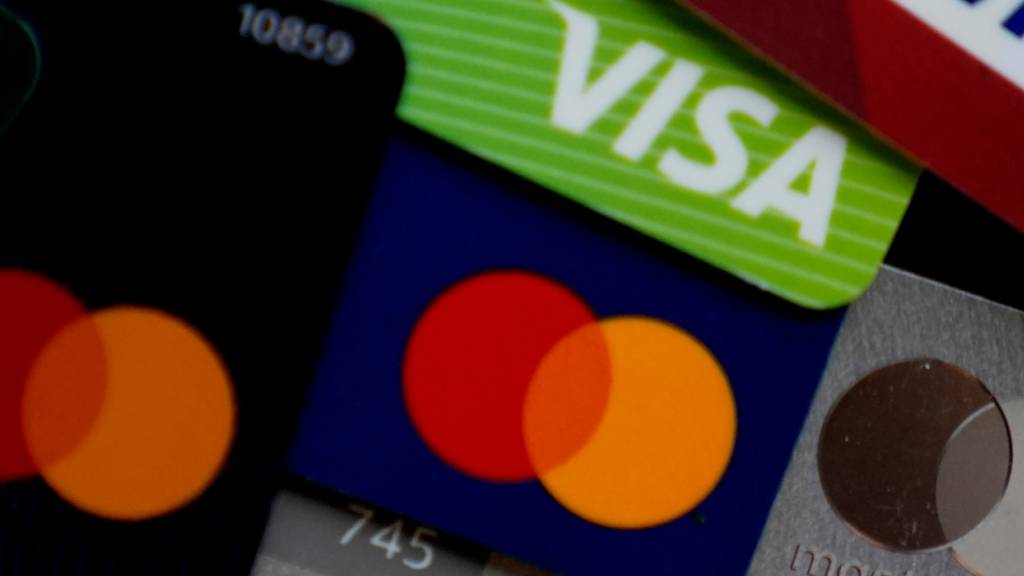 US-Präsident Donald Trump fordert einen Deckel für Kreditkartenzinsen. Das setzt Branchengrössen wie Visa oder Mastercard unter Druck.(Symbolbild)