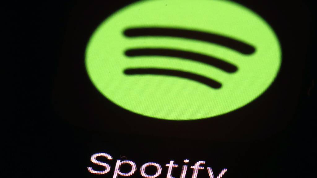 Spotify-Chef Daniel Ek hat Apples Pläne zur Neuordnung des App-Geschäfts wegen neuer EU-Regeln scharf kritisiert. (Archivbild)