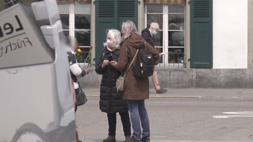 Was wollen die Behörden dagegen tun? Aggressive Bettler rücken den Berner:innen auf die Pelle