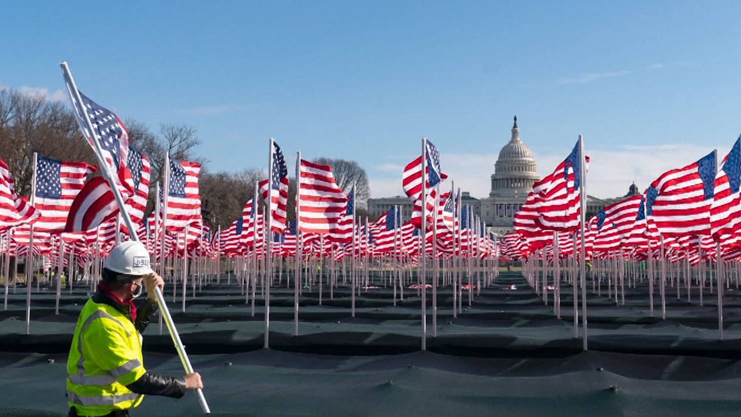 Field of Flags: 190'000 US-Flaggen für Bidens Vereidigung ...