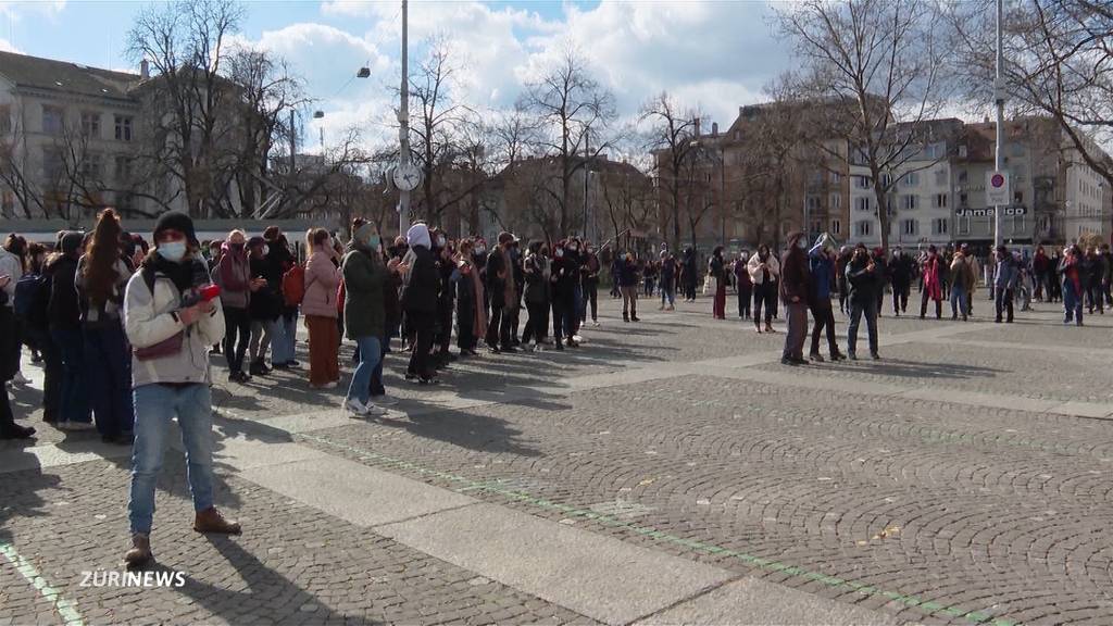 1. Mai in Zürich: Demo-Umzug und ÖV-Unterbrüche - TeleZüri