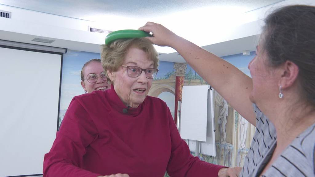 Gumpen hält jung: Thurgauer Trampolintraining will Seniorinnen und Senioren fitter machen