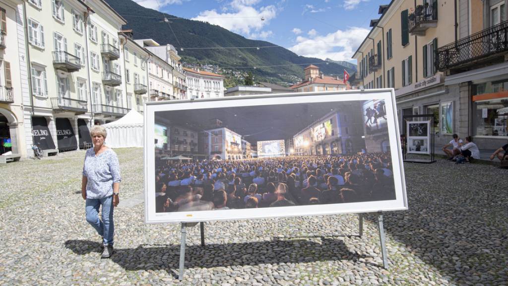 Beim Locarno Filmfestival 2020 blieb die Piazza Grande. Leoparden gehen dieses Jahr an zwei Filmemacherinnen, Lucrecia Martel aus Argentinien und Mari Alessandrini aus der Schweiz - und damit an Filmprojekte, die wegen der Coronakirse unterbrochen werden mussten.