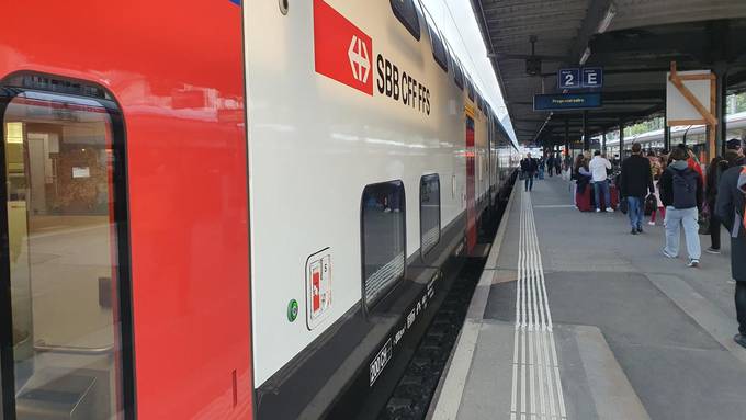 SBB werfen Passagiere trotz gültigem Billett aus Zug – wegen Überlastung