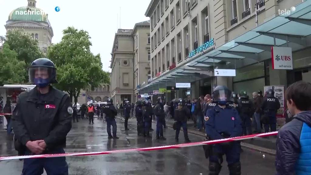 Demos gegen Corona-Massnahmen in BE und AR