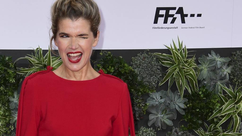 Schauspielerin und Komikerin Anke Engelke wird in «Das letzte Wort» eine Trauerrednerin spielen.