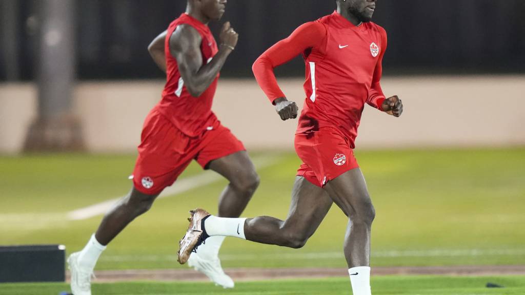 Alphonso Davies (rechts) und Jonathan David führen Kanadas Nationalteam auch der Heim-WM an