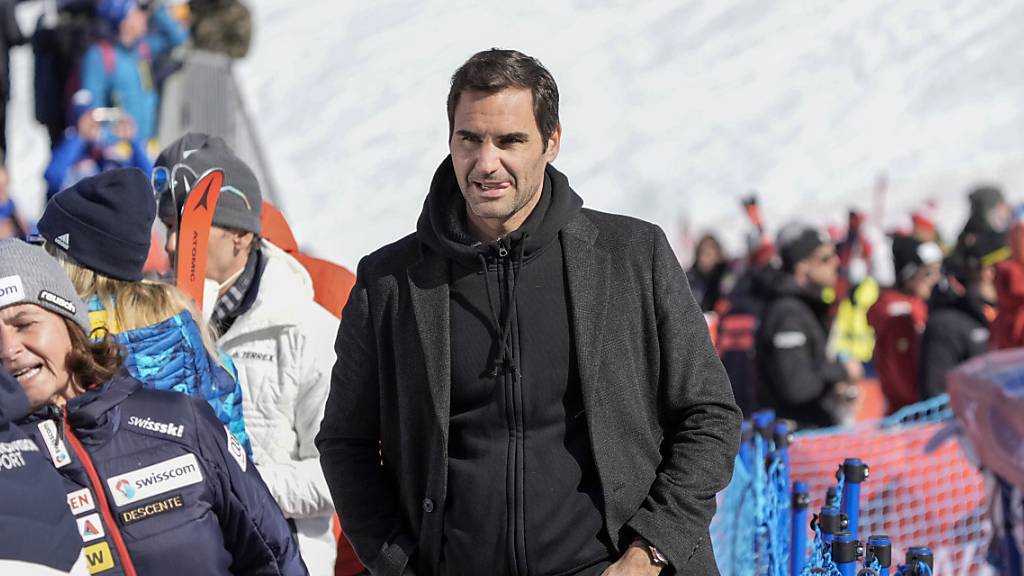 Roger Federer stattete in Lenzerheide, in unmittelbarer Nähe seines Wohnorts, dem Ski-Weltcup der Frauen einen Besuch ab