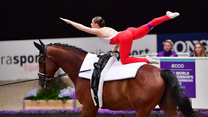 Voltige-Hoffnung Danielle Bürgi fliegt ohne Pferd an den Weltcupfinal
