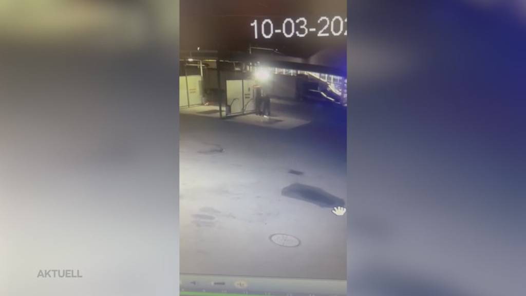 Bellach: Dieb bricht Kasse einer Autowaschanlage auf