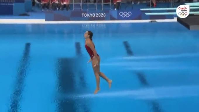 Olympia-Wasserspringerin plumpst vom 3-Meter-Brett 