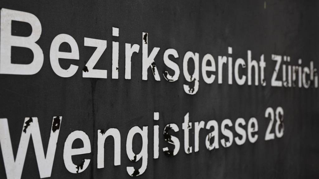 Das Bezirksgericht Zürich verurteilte am Mittwoch einen Ungarn wegen Mordes. Er soll einen Barmann an der Langstrasse getötet haben. (Archivbild)