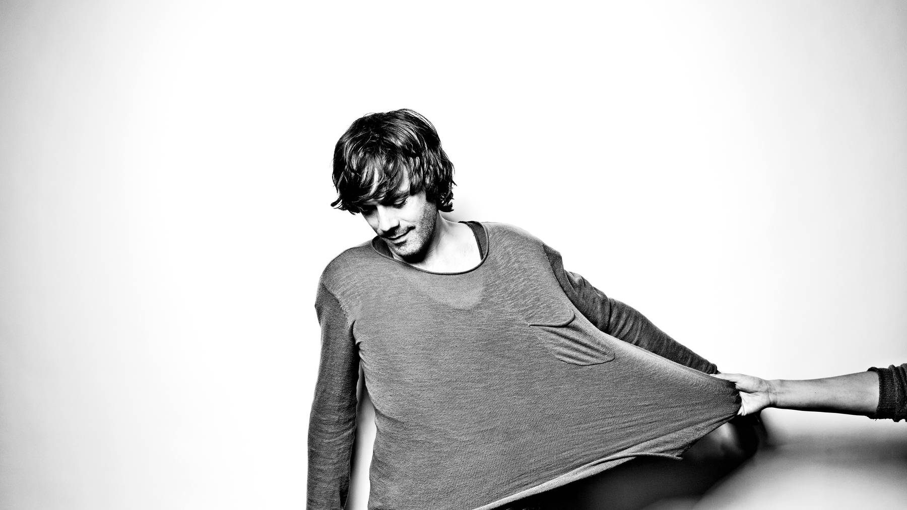 Erlebe Adrian Stern live auf der Pilatus Stage