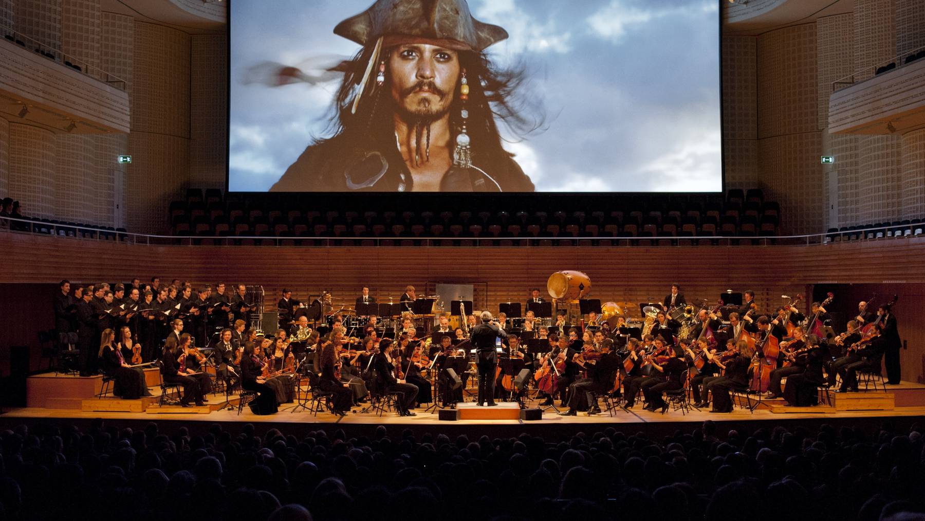21st Century Orchestra feiert Weltpremiere in Luzern