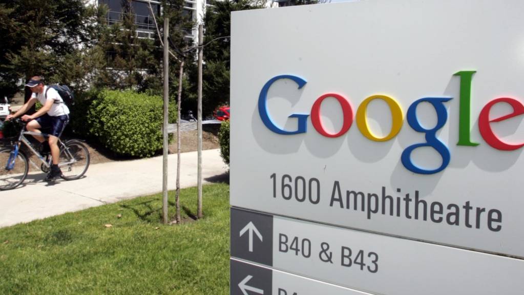 Der Internet-Konzern Google erhält eine Zahlung von 179 Millionen Dollar wegen der Verletzung von Geschäftsgeheimissen zugesprochen. (Archivbild)