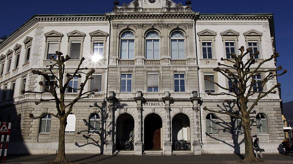 Wegen tödlicher Schüsse in Gerlafingen SO stand ein 57-Jähriger in Solothurn vor Gericht. (Archivbild)