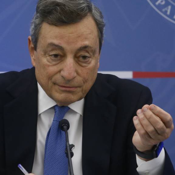 Draghi verpasst Ziel bei Vertrauensvotum – Rücktritt wahrscheinlich