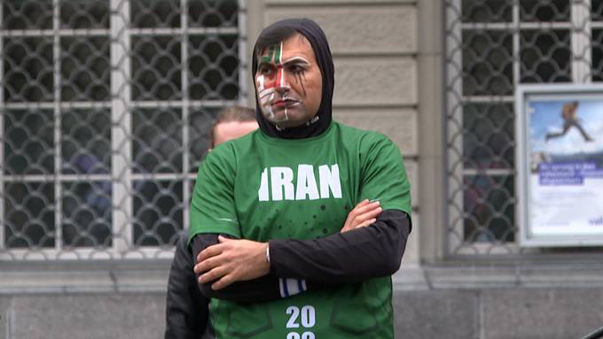 Erneute Kundgebung in Bern gegen das iranische Regime