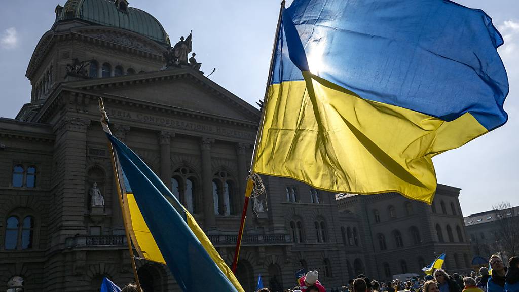 Der Bund gab seit Kriegsausbruch rund 2 Milliarden Franken aus zugunsten der ukrainischen Bevölkerung. (Themenbild)