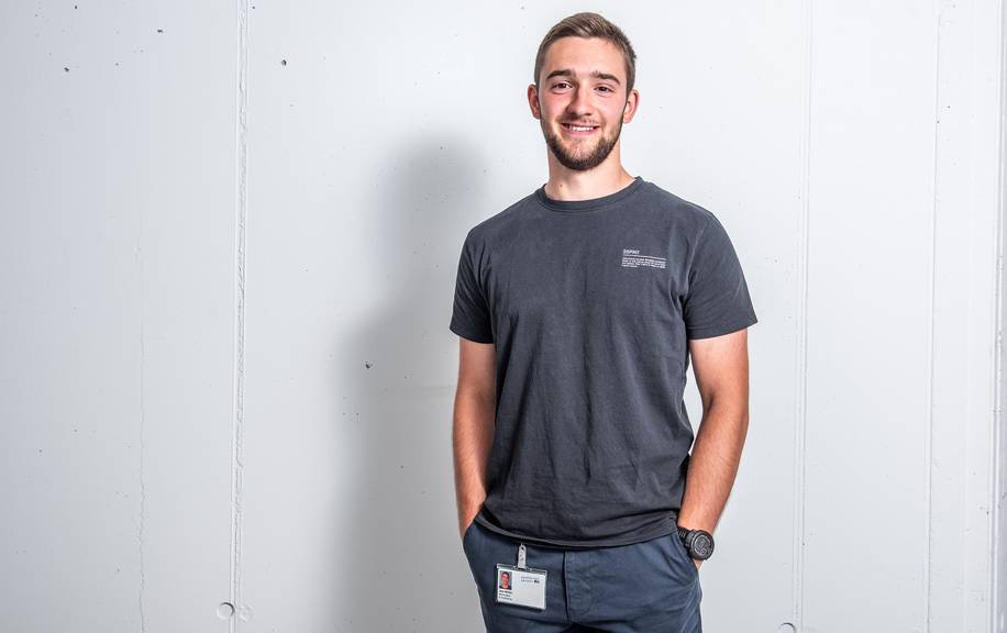 Joel Müller ist Informatiker bei den Solothurner Spitälern.