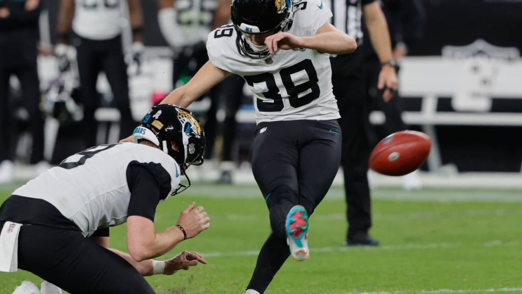 Cam Littler von den Jacksonville Jaguars bei seinem Rekord-Field-Goal aus 68 Yards