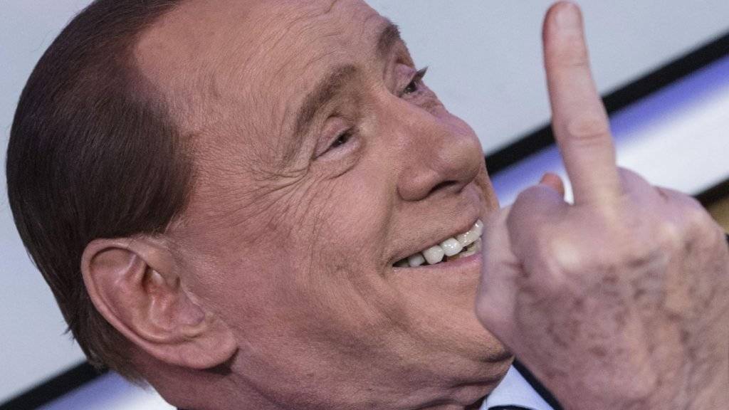 Vaffanculo giustizia! - Die Rechnung für Silvio Berlusconi ist aufgegangen, eine Strafe verjährt. (in einer Aufnahme anlässlich einer Buchpräsentation im Januar 2016 in Rom)