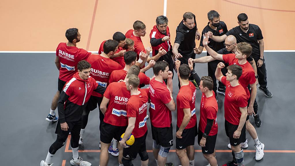 Die Schweizer Volleyballer bleiben gegen Albanien ohne Satzverlust.