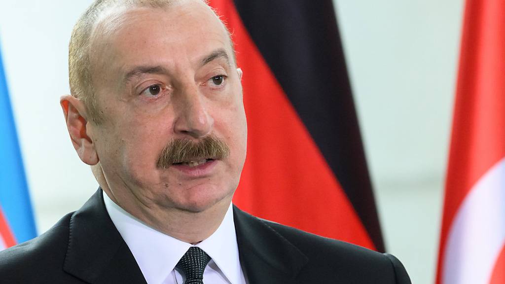 ARCHIV - Der aserbaidschanische Präsident Ilham Aliyev hat den Einsatz seiner Truppen gegen das von Armeniern bewohnte Gebiet Berg-Karabach nach einem Tag für beendet erklärt. Foto: Bernd von Jutrczenka/dpa