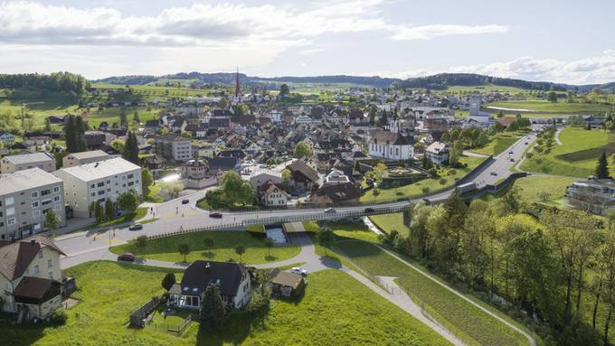 Kanton Luzern legt Umfahrungspläne für Beromünster auf