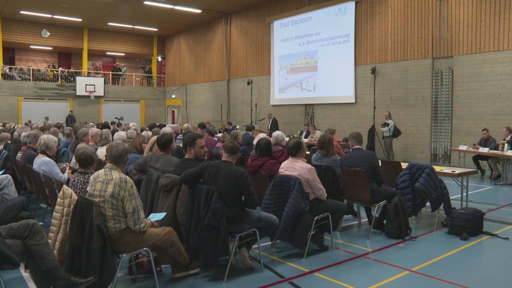 Emotionale Bürgerversammlung: Steckborn schmettert Asylzentrum-Schliessung ab