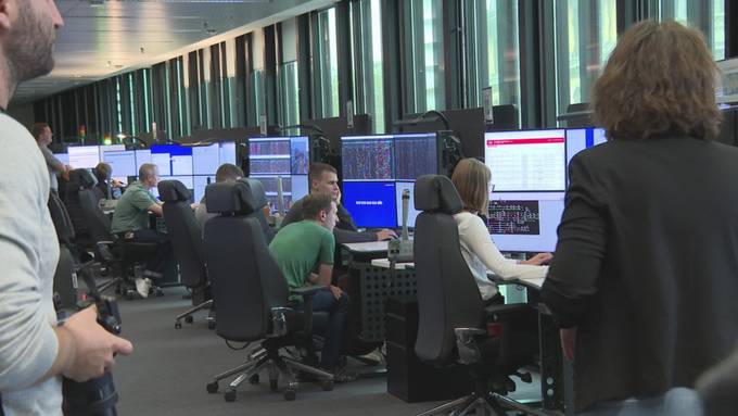 Einblick in die Krisen-Zentrale der SBB