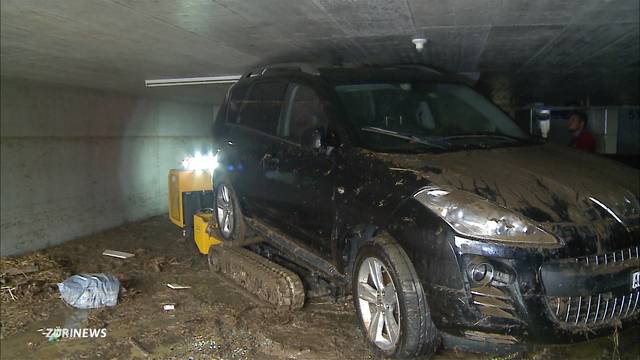 Ciao mein Auto! Vom Wasser zerstört.