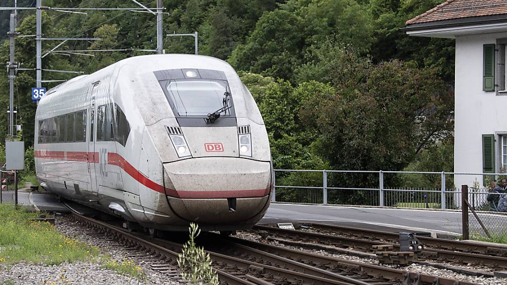 Schweiz-Reisende müssen wegen Verspätungen häufiger umsteigen