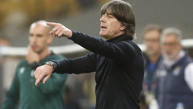 Bundestrainer Joachim Löw steht in der Kritik