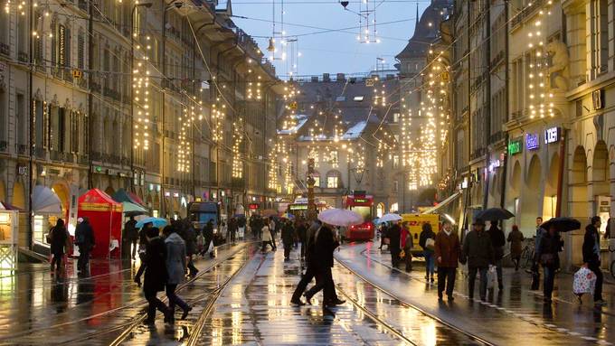 Stadt Bern kauft Stadtberner Weihnachtsbeleuchtung