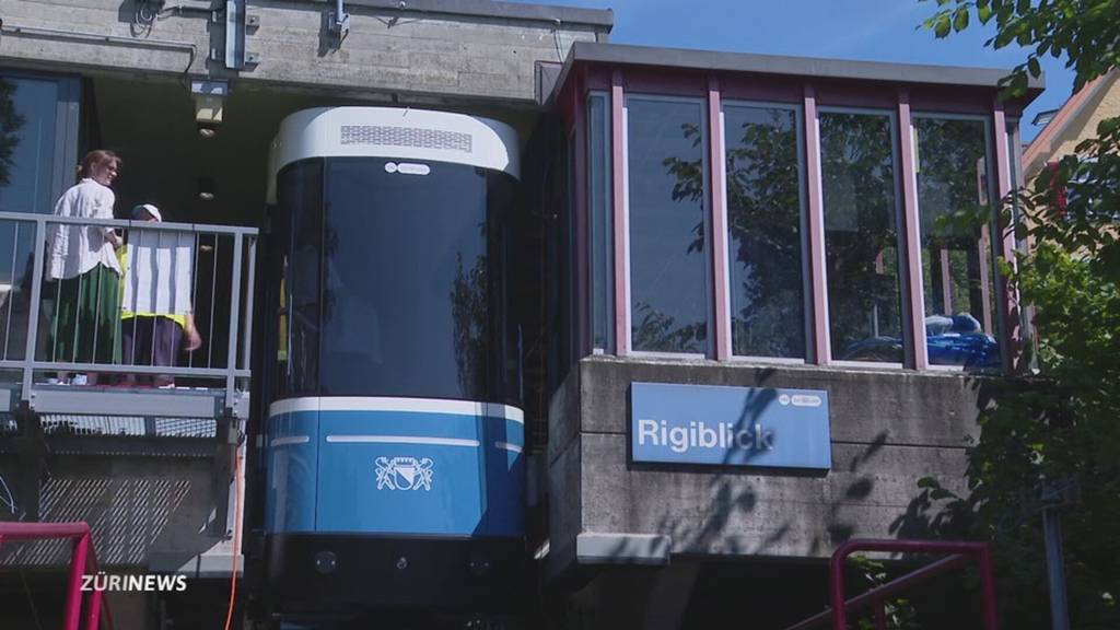 Neue Rigiblick-Bähnli werden präsentiert
