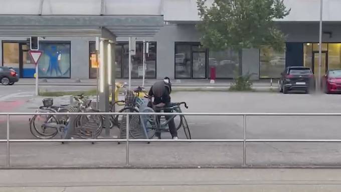 Grüne fordern abschliessbare Veloboxen am Bahnhof Solothurn