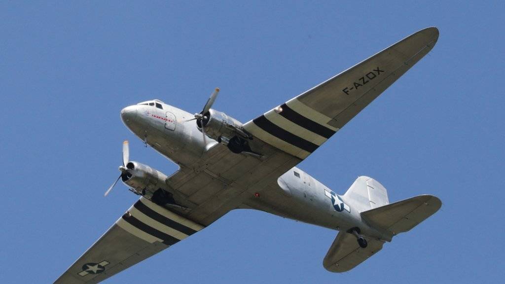 Eine DC-3 der US Air Force von 1948, die als «Rosinenbomber» für die Berliner Luftbrücke eingesetzt wurde.