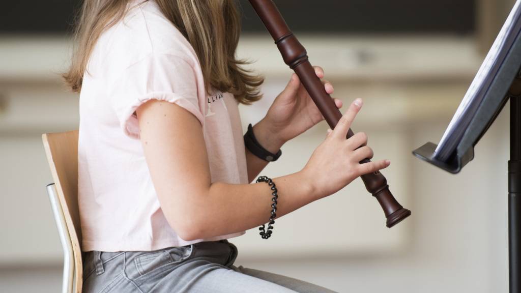 In Küssnacht dürfen Kinder neu während des normalen Unterrichts in die Musikschule gehen. (Symbolbild)