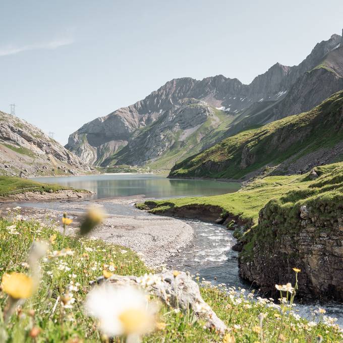Diese Berner Wanderrouten am Wasser versprechen Abkühlung
