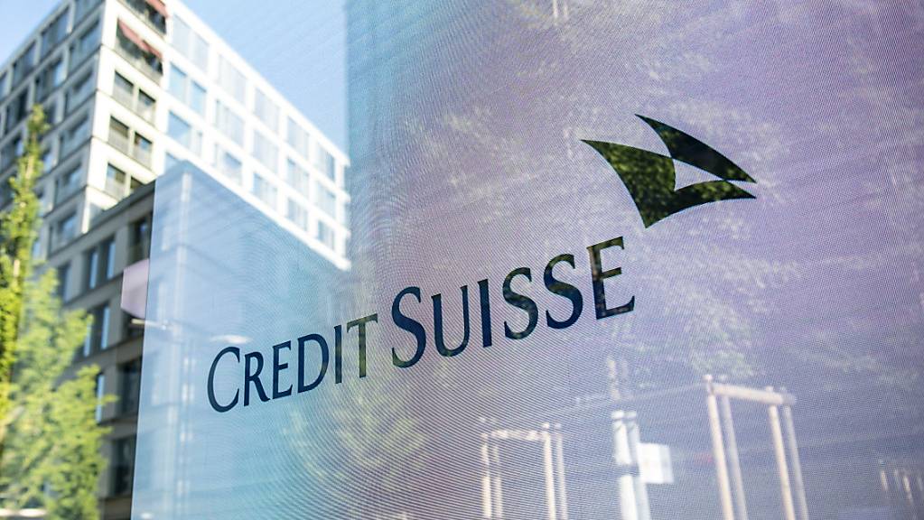 Logo der Grossbank Credit Suisse an einem Schaufenster in Zürich. (Archivbild)