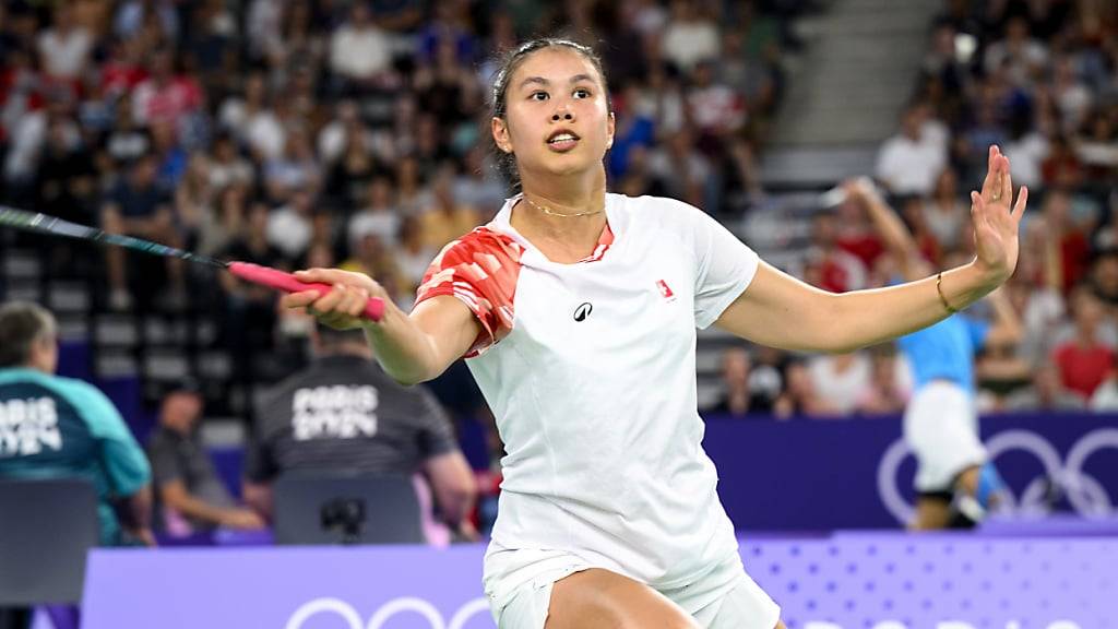 Jenjira Stadelmann muss sich im ersten Gruppenspiel Carolina Marin, der spanischen Olympiasiegerin von 2016, geschlagen geben