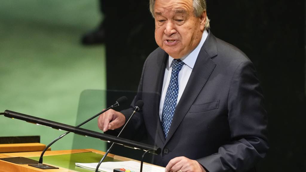 ARCHIV - António Guterres, Generalsekretär der Vereinten Nationen, nimmt an der Generaldebatte der UN-Vollversammlung teil. Foto: Yuki Iwamura/AP/dpa