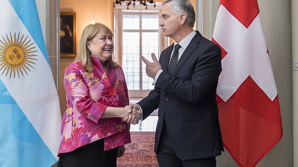 Die argentinische Aussenministerin Susana Malcorra und Bundesrat Didier Burkhalter im Wattenwyl-Haus in Bern.