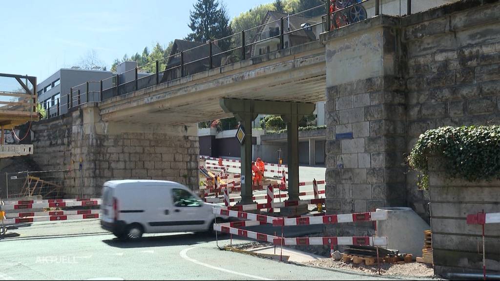 Die SBB-Brücke in Baden wird durch einen Neubau ersetzt