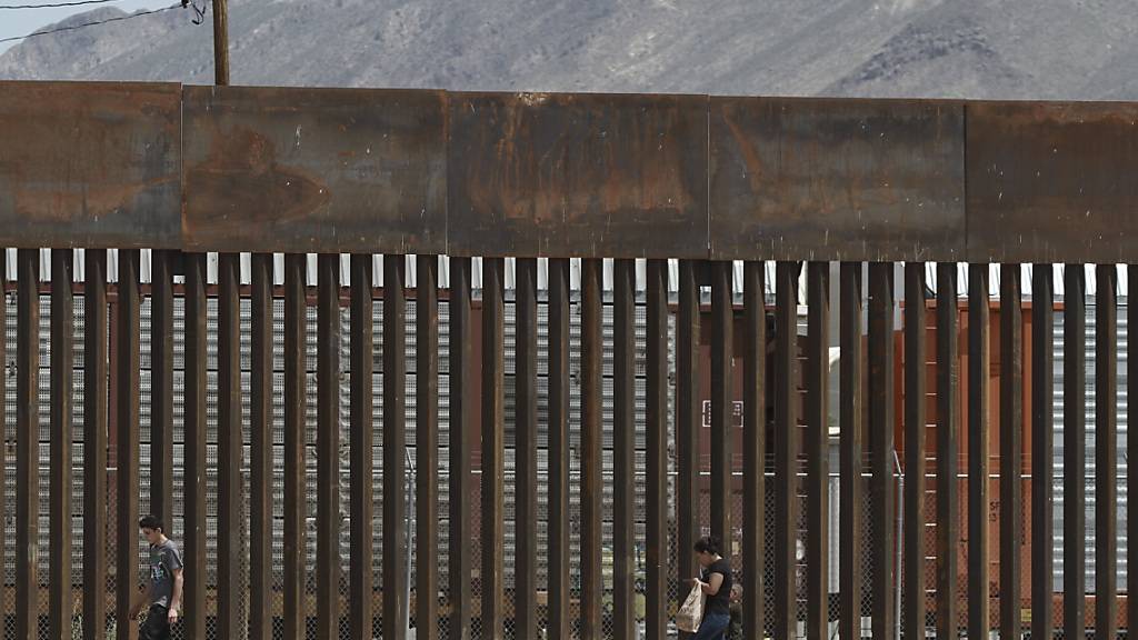 Das US-Verteidigungsministerium hat 3,6 Milliarden Dollar für Präsident Donald Trumps geplanten Bau einer Mauer an der Grenze nach Mexiko genehmigt.  (Foto: Christian Chavez / AP)